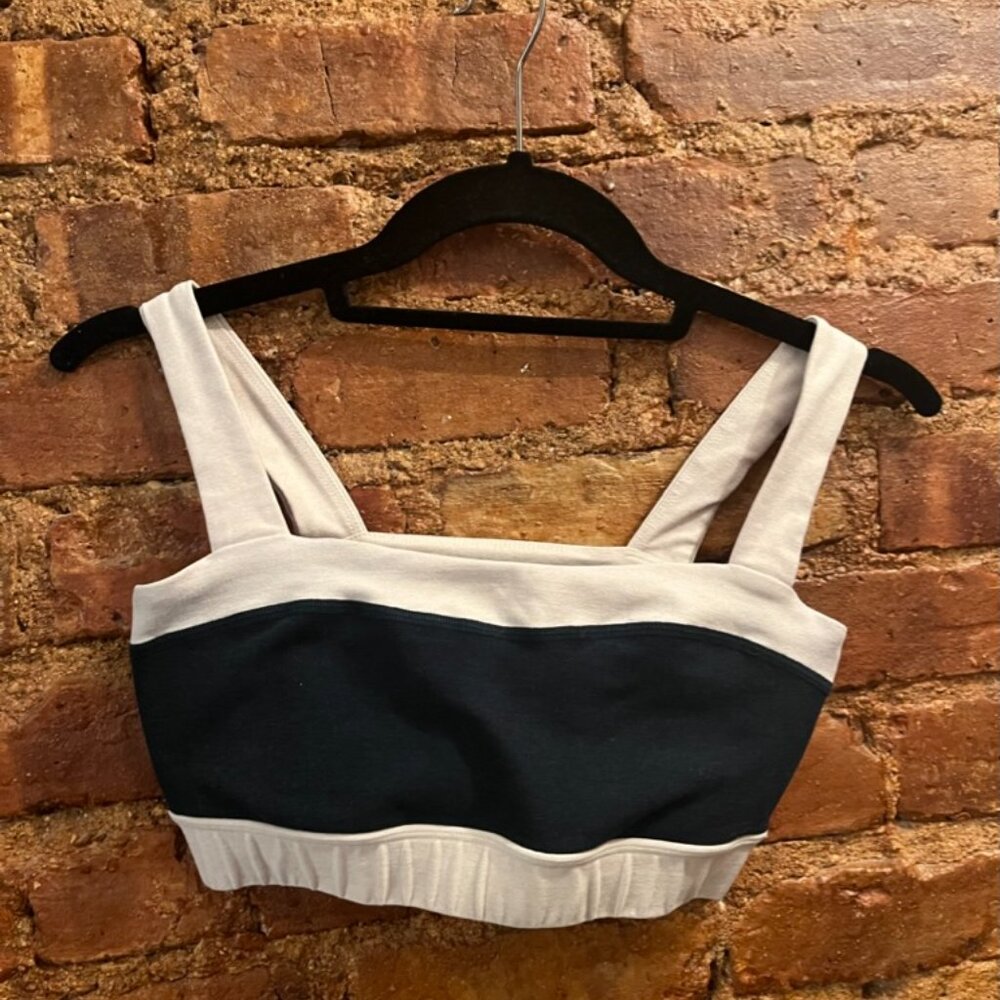 Beyond Yoga Colorblock Bra - Picture 3 of 6